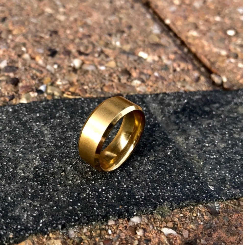 18 Kt Yellow Gold Plain Engagement Wedding Men'S Band Ring 5 Grams - Image 3
