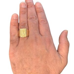 18 Kt   Yellow Gold Emblem Menorah Jewish Signet Men'S Ring 12 Grams