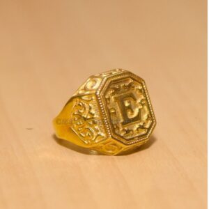 18 Kt  Yellow Gold Letter Personalized Initial Signet Men'S Ring 12 Gm