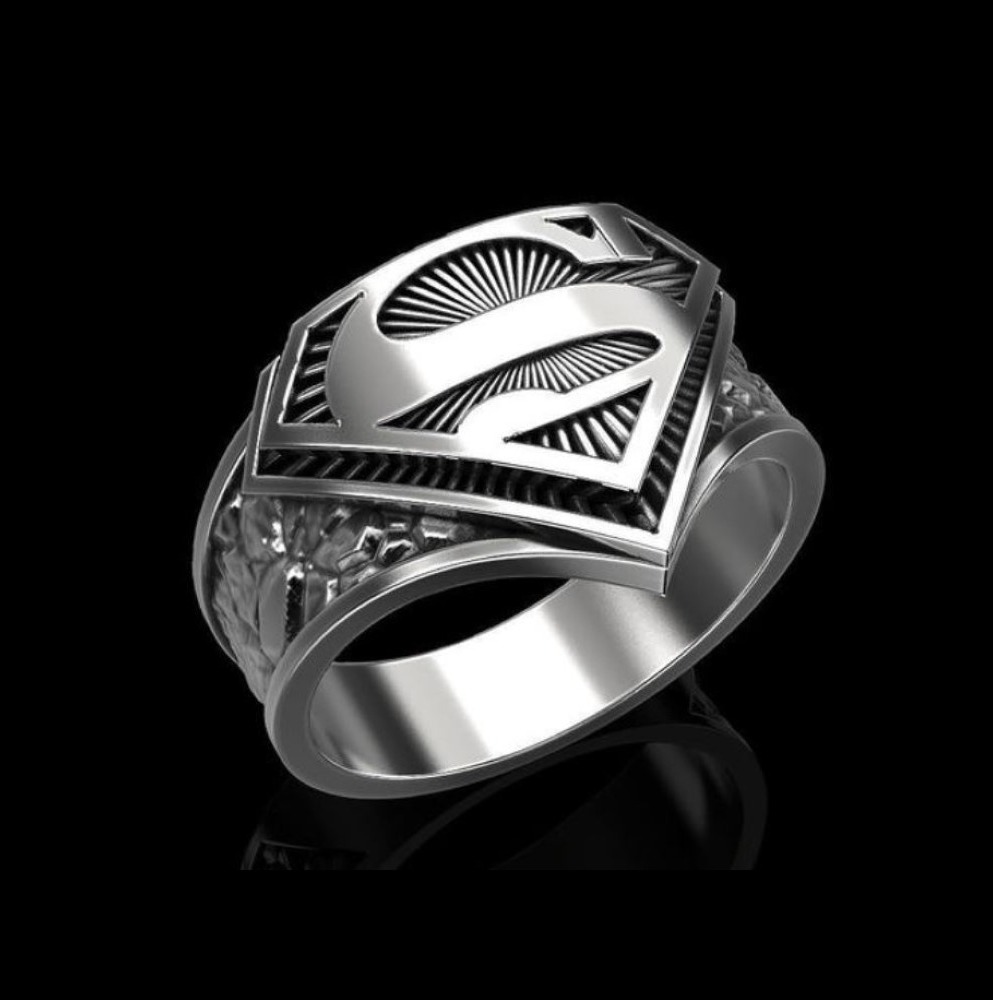 14 Kt  White Gold Fine Jewelry Super Man Antique Finger Ring Size 8-11