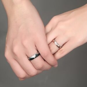 14 Kt   White Gold CZ Stone His & Her Wedding Couple Bands 2 Pc Rings