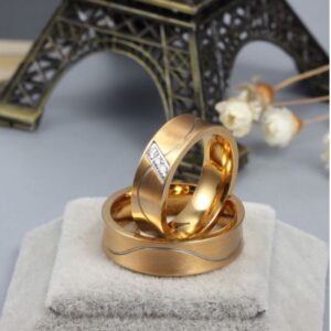 18 Kt   Yellow Gold CZ His & Her Wedding Couple Frost Band Rings 2 Pcs