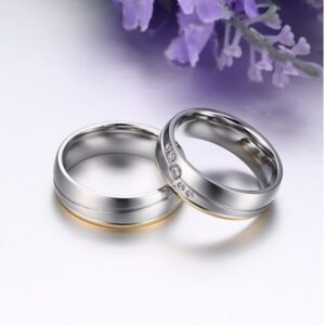 14 Kt   White Gold CZ Stone His & Her Wedding Couple Bands 2 Pcs Rings