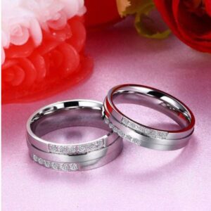 14 Kt   White Gold CZ Stone His & Her Wedding Couple Bands 2 Pcs Rings
