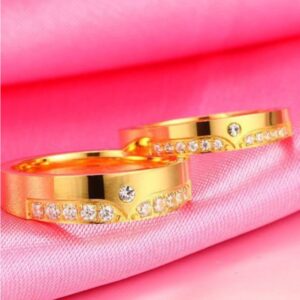 18 Kt   Yellow Gold CZ Stones His & Her Wedding Couple Band Rings 2 Pc