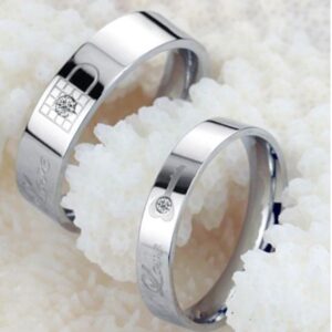 14 Kt   White Gold CZ Lock & Key His & Her Wedding Couple Bands 2 Pcs