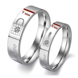 14 Kt   White Gold CZ Lock & Key His & Her Wedding Couple Bands 2 Pcs