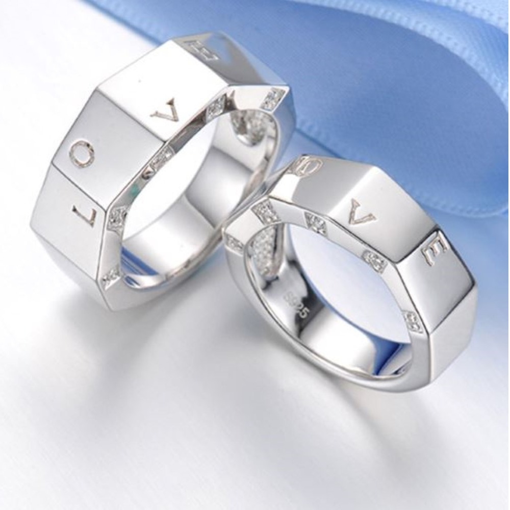 14 Kt   White Gold CZ LOVE His & Her Wedding Couple Bands 2 Pcs Rings