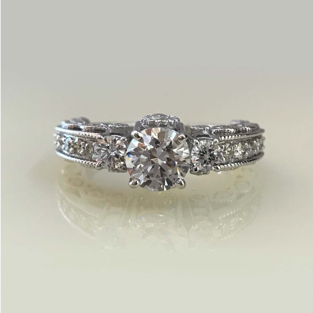 14 Kt White Gold Engagement Cubic Zirconia Gemstone Ring Size 5,6,7,8 - Image 2