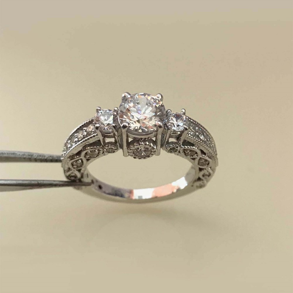 14 Kt  White Gold Engagement Cubic Zirconia Gemstone Ring Size 5,6,7,8