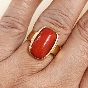22 Kt   Yellow Gold Natural High Quality Japanese Coral Gemstone Ring