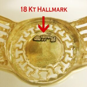 Fine Jewelry 18 Kt   Yellow Gold Queen Victoria Men'S Ring Size 9-11