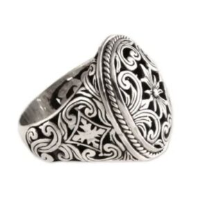 14 Kt   White Gold Jasmine Blooms Amid Forest Shrubs Ring Size 8-10