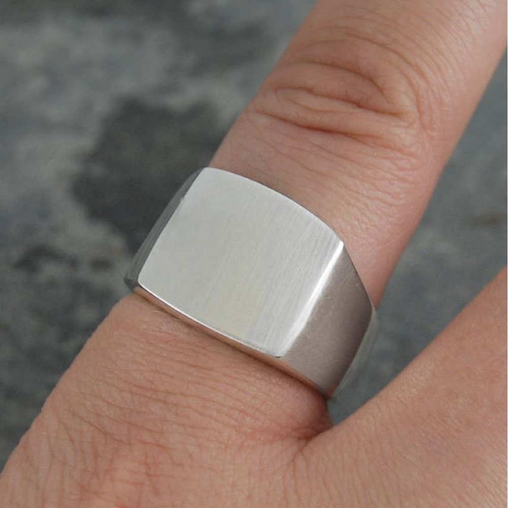 Fine Jewelry 14 K Hallmark   White Gold Square Signet Ring Size 8-10