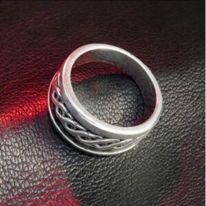 14 Kt Hallmark  Solid White Gold Celtic Knot Braided Ring Size 5-10