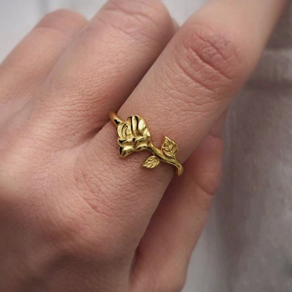 22 K Hallmark   Yellow Gold Dainty Rose Flower Women'S Ring Size 6-8