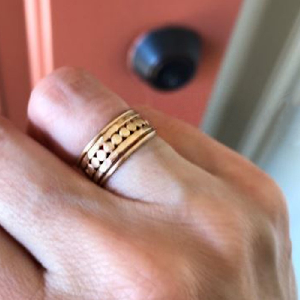 18 Kt Hallmark   Yellow Gold Set of 5 Stacking Women Ring Size 6-9
