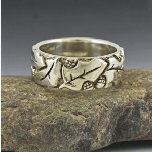14 Kt Hallmark  Solid White Gold Oak Leaf Wedding Ring Band Size 5-9