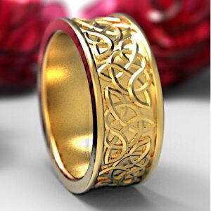 18 K  Yellow Gold Celtic Women Ring With Raised Relief Knotwork Design