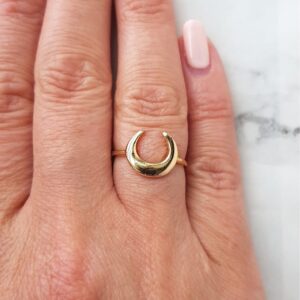 22 Kt  Solid Yellow Gold Cresent Moon Boho Minimalist Ring Size 6-10