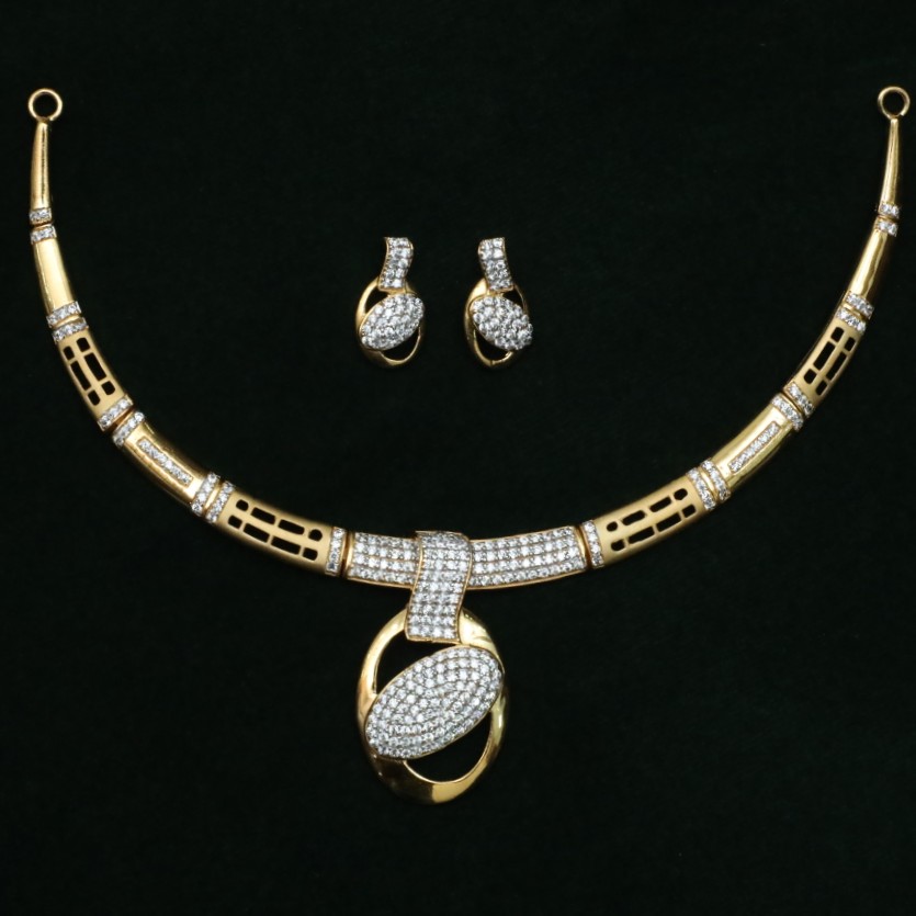 22kt New Diamond Necklace set CZS0018
