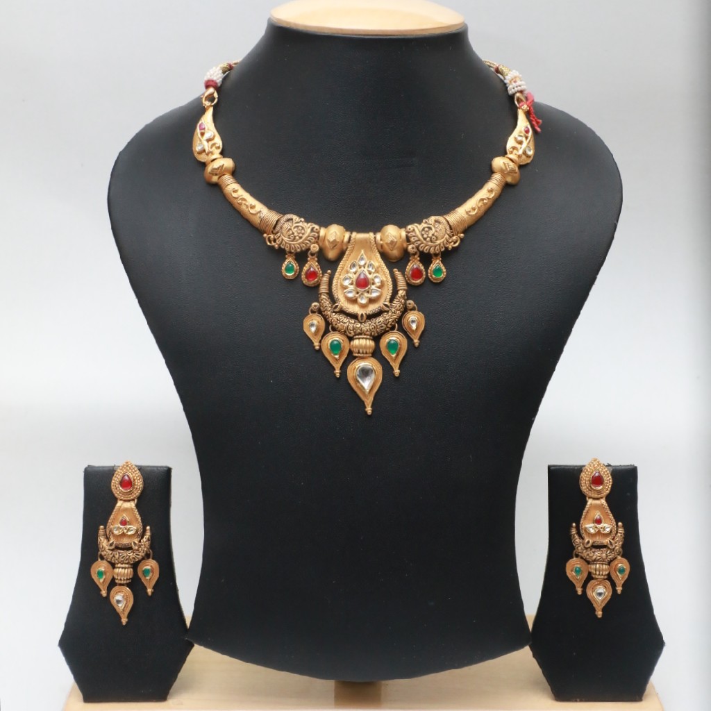 AS0046 916 Antique set