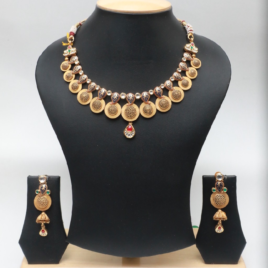 Antique set 916 AS0044