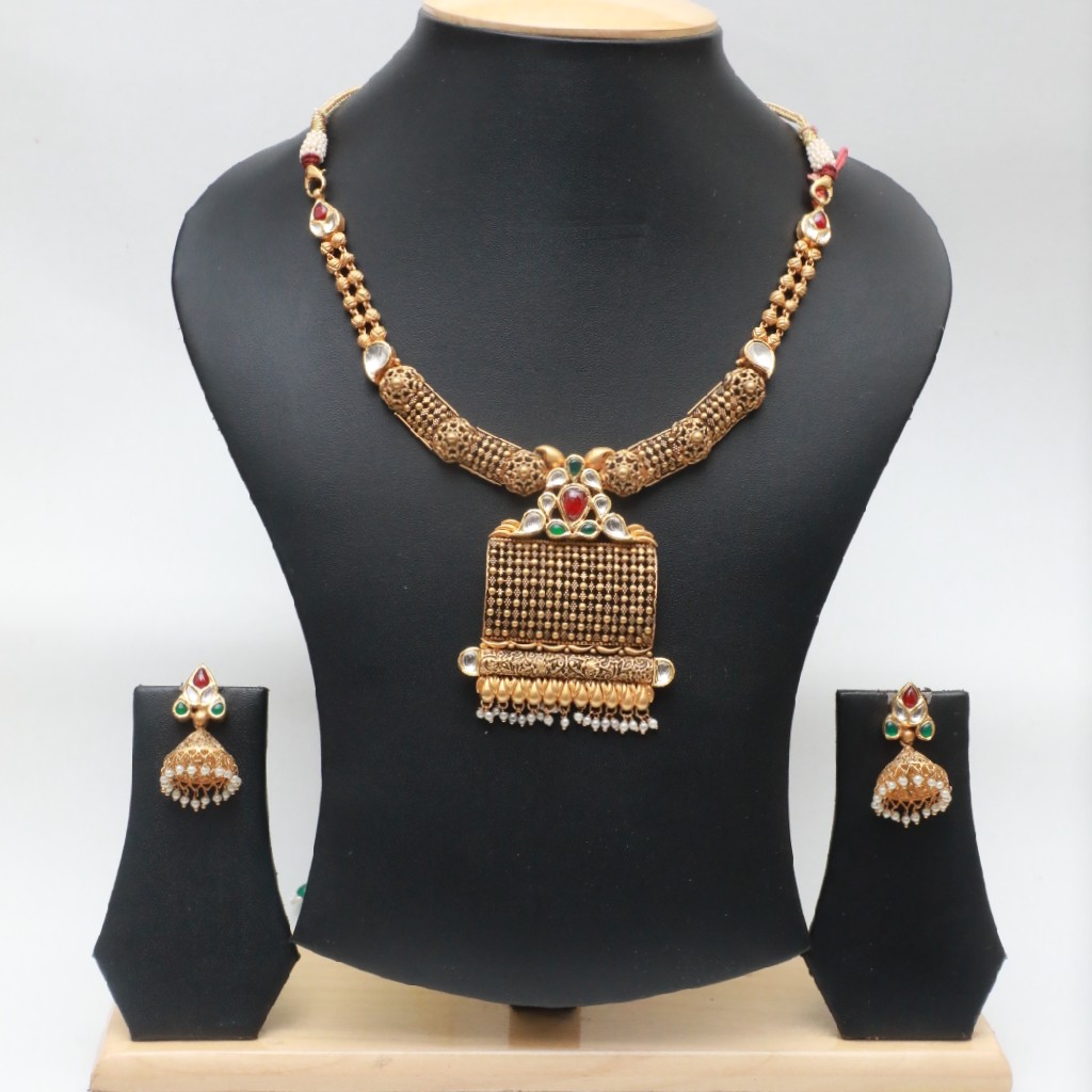 916 Antique set AS0028