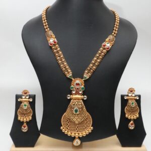 Antique set 916 AS008