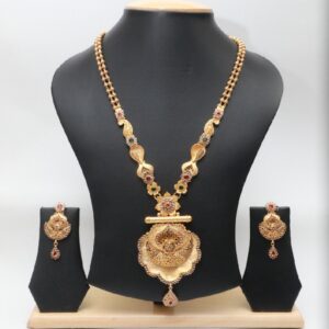Antique set AS003