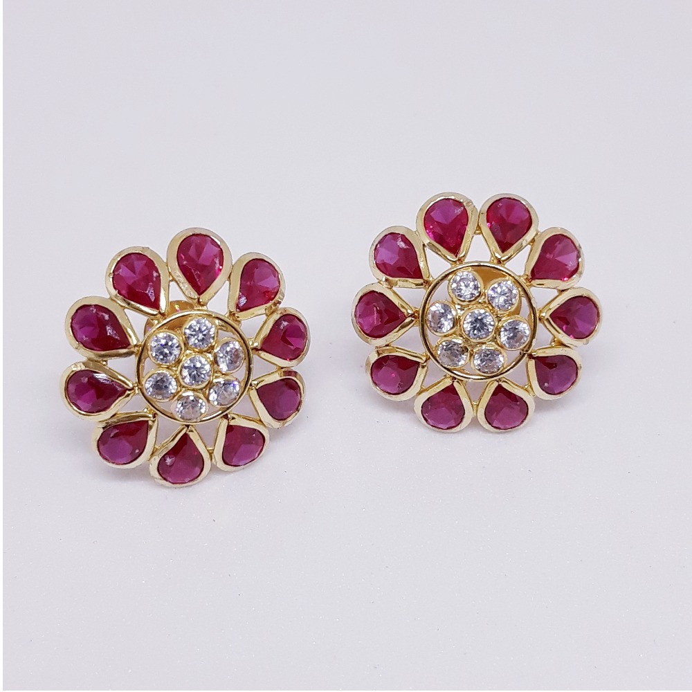 916 Gold Fancy Maroon Stone Earring