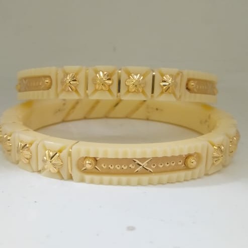 22kt Gold Plastic Fancy chudi
