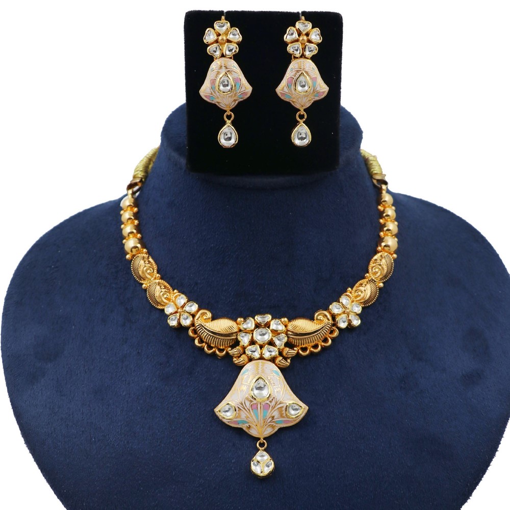 Gold Royal Pearl Light-weight Necklace Set For Women AJNS191