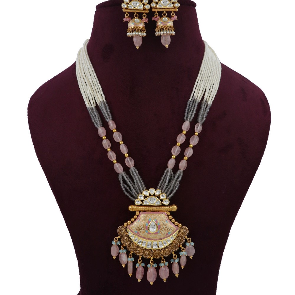Gold Attractive Bow cut-out Pearl Light-weight Necklace Set For Women AJNS185