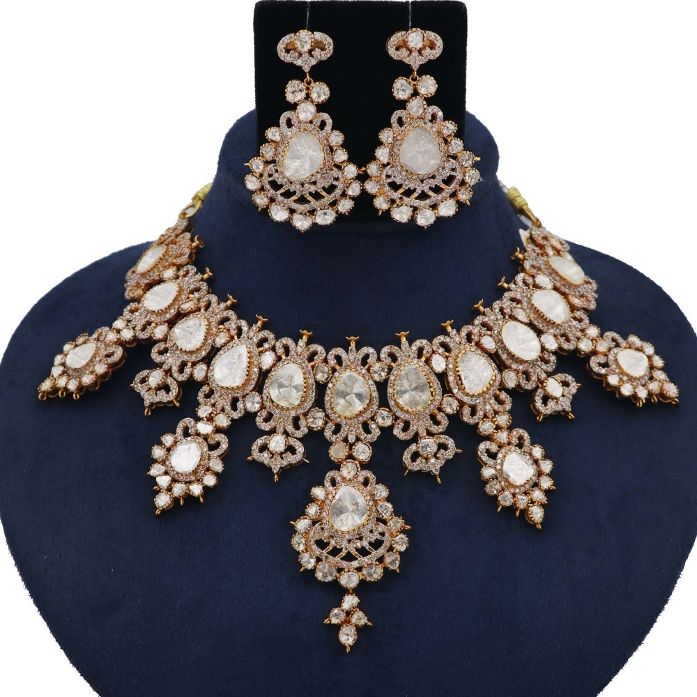 Colourful Pearl Flair Gold Studded Necklace Set AJNS50
