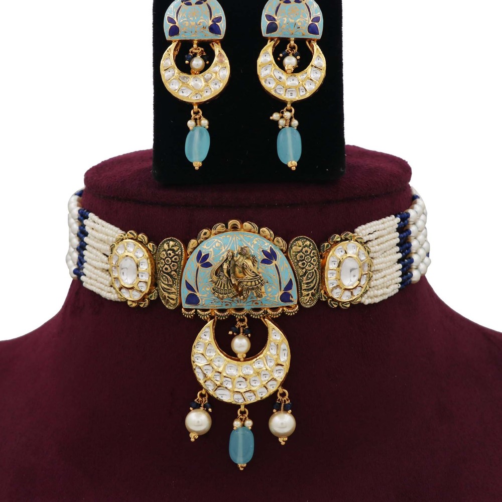 Pearl Stunning Gold Studded Necklace Set AJNS03