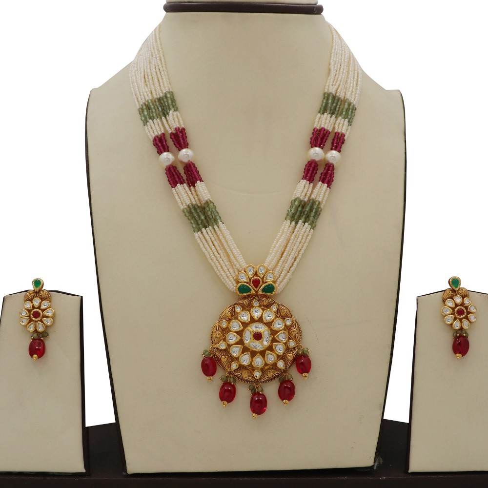 Pearl Elite Gold Studded Necklace Set AJNS02