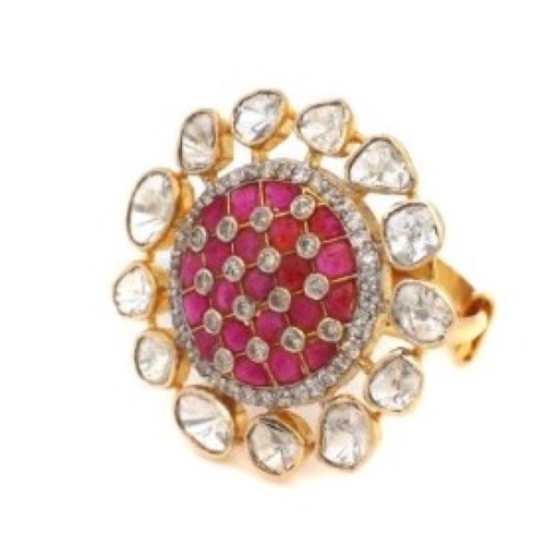 22k Gold Attractive Bow cut-out Kundan Ring For Women