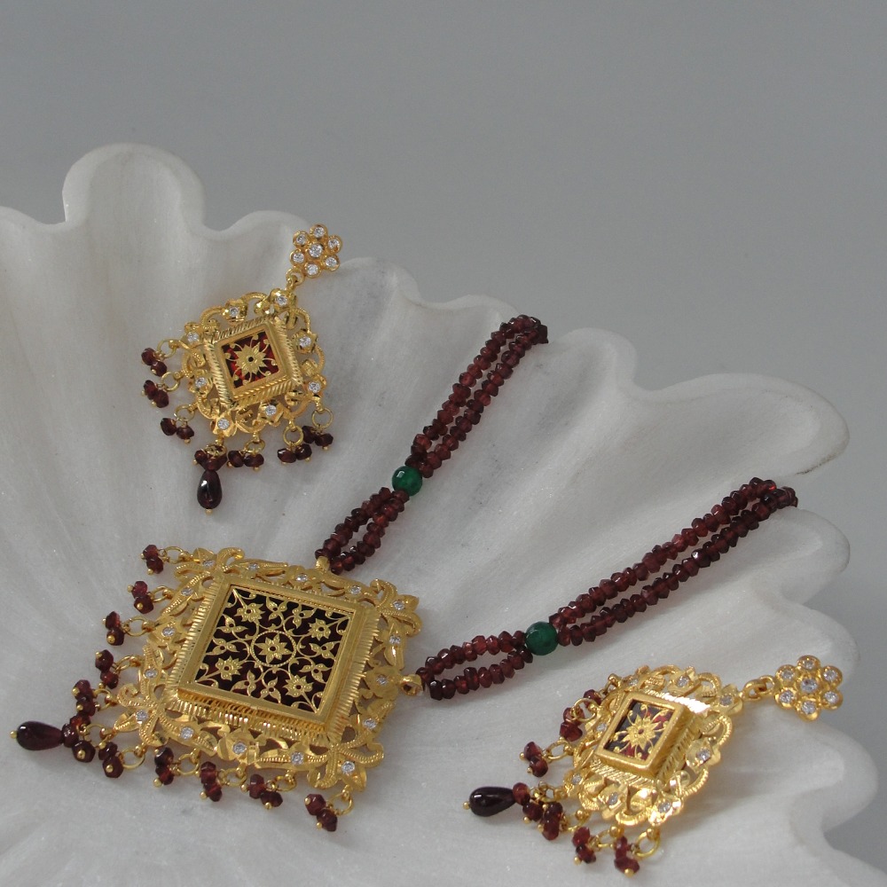 23kt gold thewa  jewellery