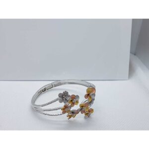 Flowers bracelet