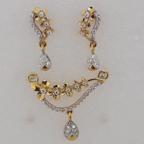 916 cz gold exclusive ms pendant set