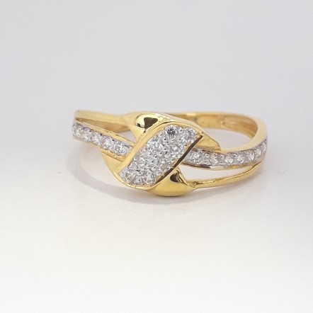 916 cz gold exclusive ladies ring