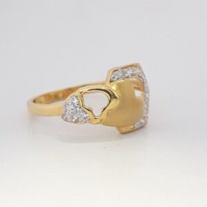 916 cz gold exclusive ring for ladies