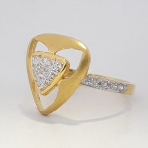 916 cz gold fancy ladies ring
