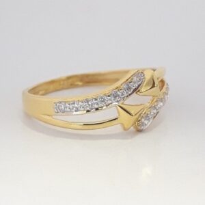 916 cz gold fancy ladies ring