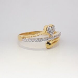 916 cz gold exclusive ring for ladies