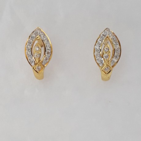 916 cz gold J earrings
