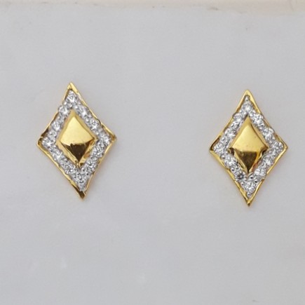916 cz gold light weight earrings