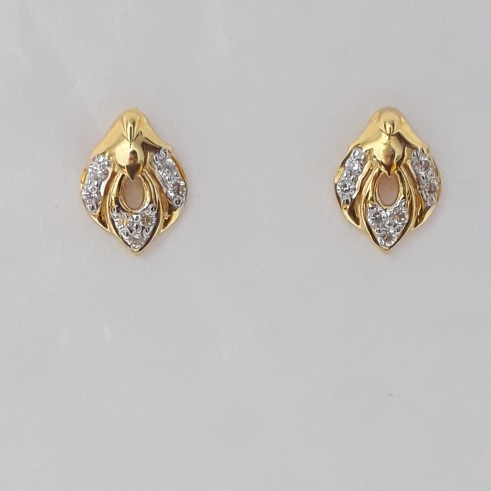 916 cz gold light  weight baby earrings