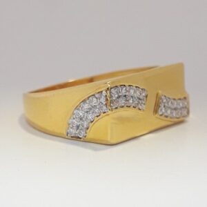 916 cz gold Ring